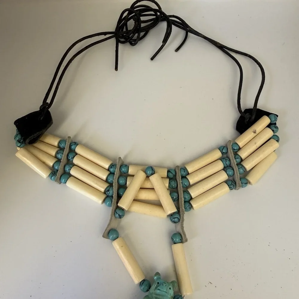 Native‎ American Turquoise Animal Bear Bird Fetish Necklace, Copper Clasp
